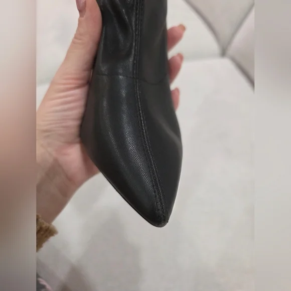 Z Code Z Black Pointed-Toe Ankle Boots with Textured Block Heel - Picture 16 of 17